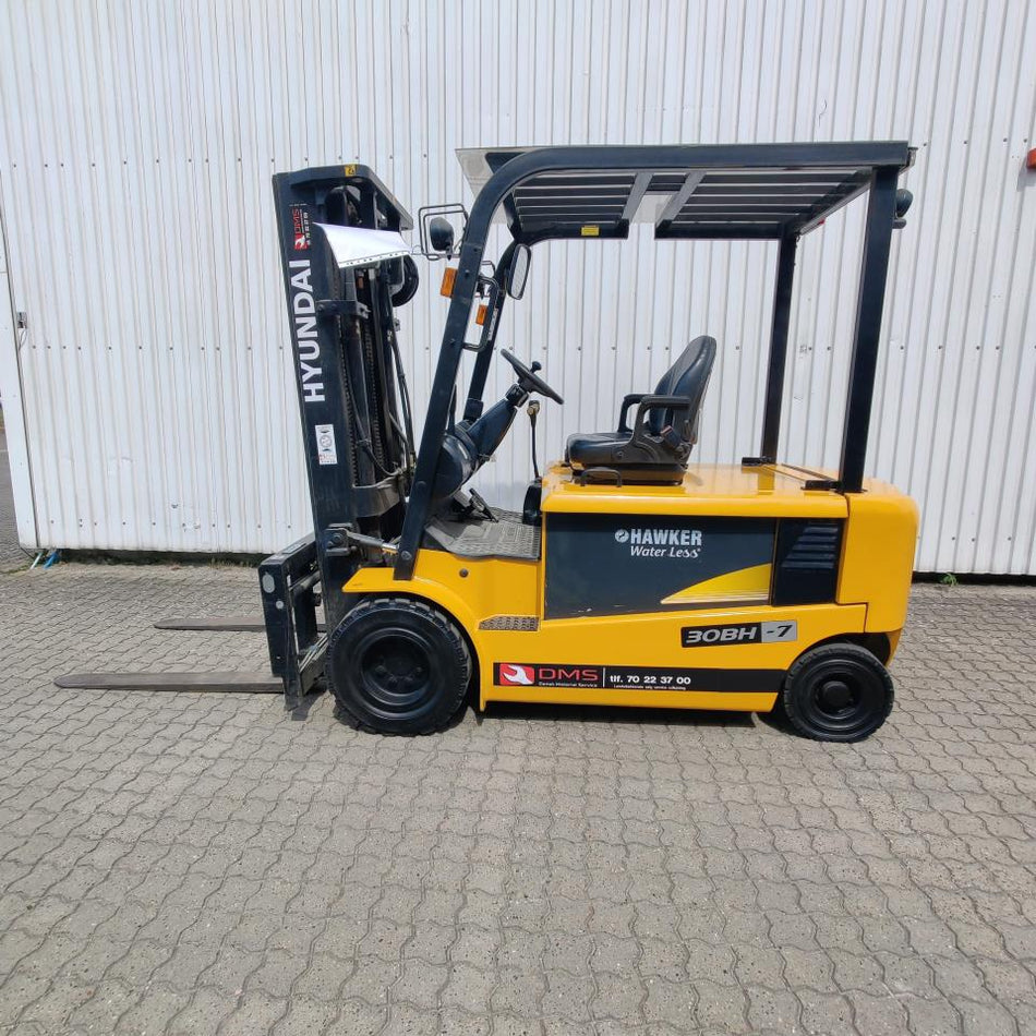 Hyundai 30BH-7