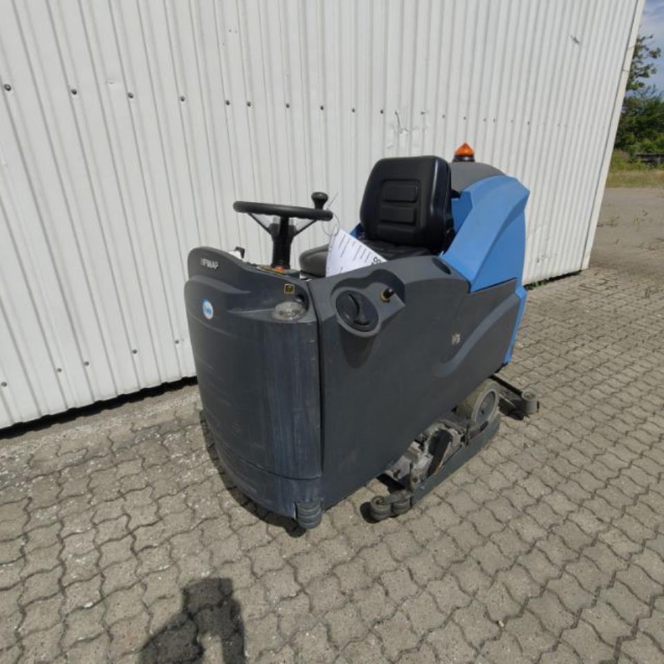 https://media.maskinweb.dk/x25128/8215.jpg