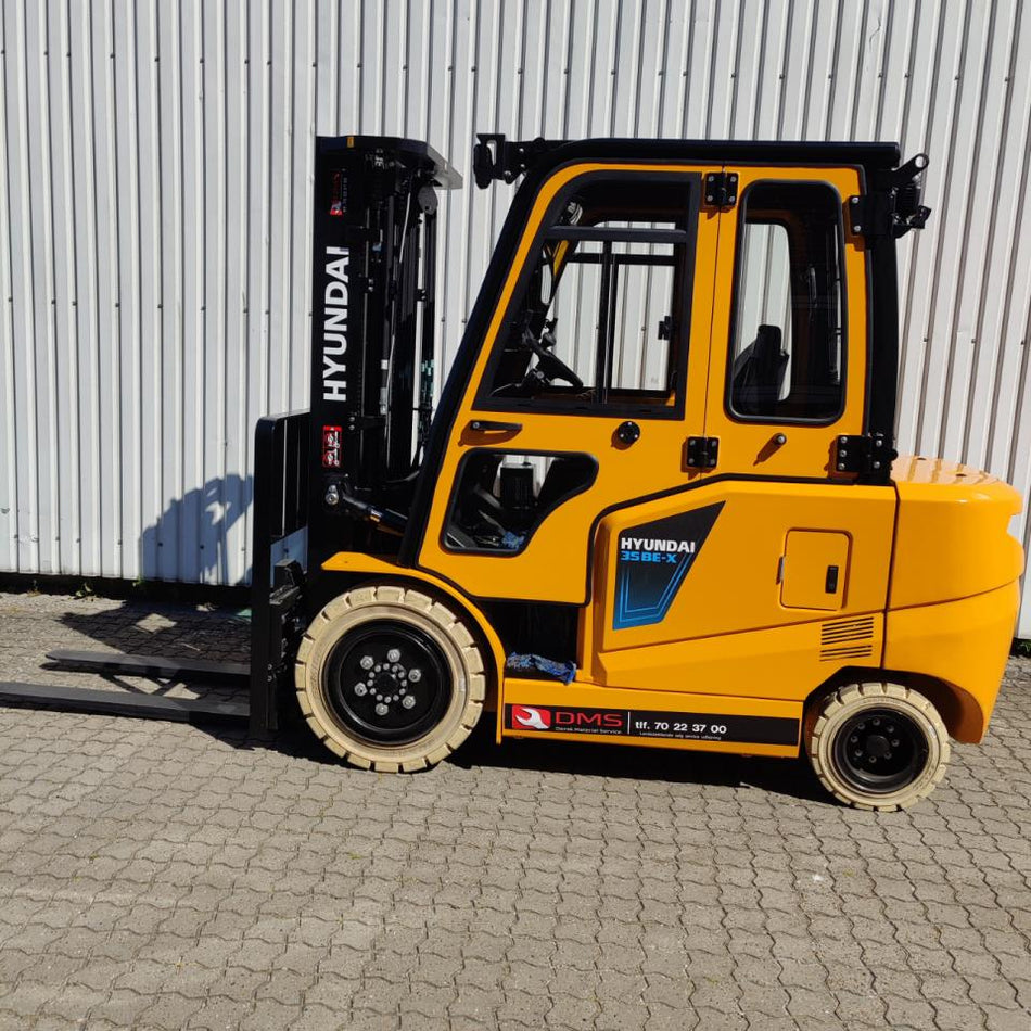 Hyundai 35BE-X