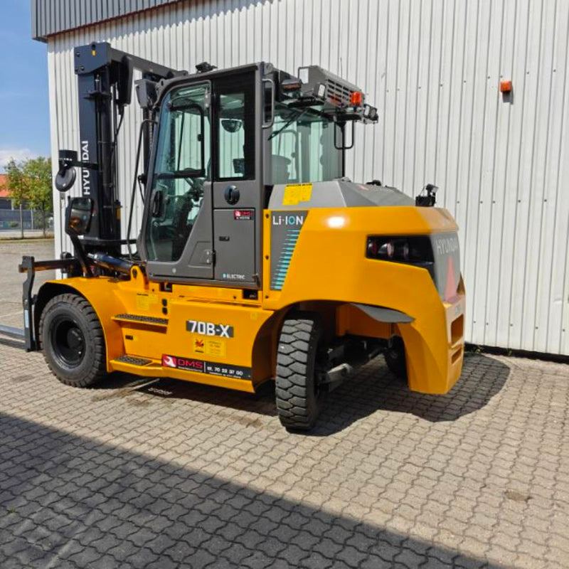 Hyundai 70B-X